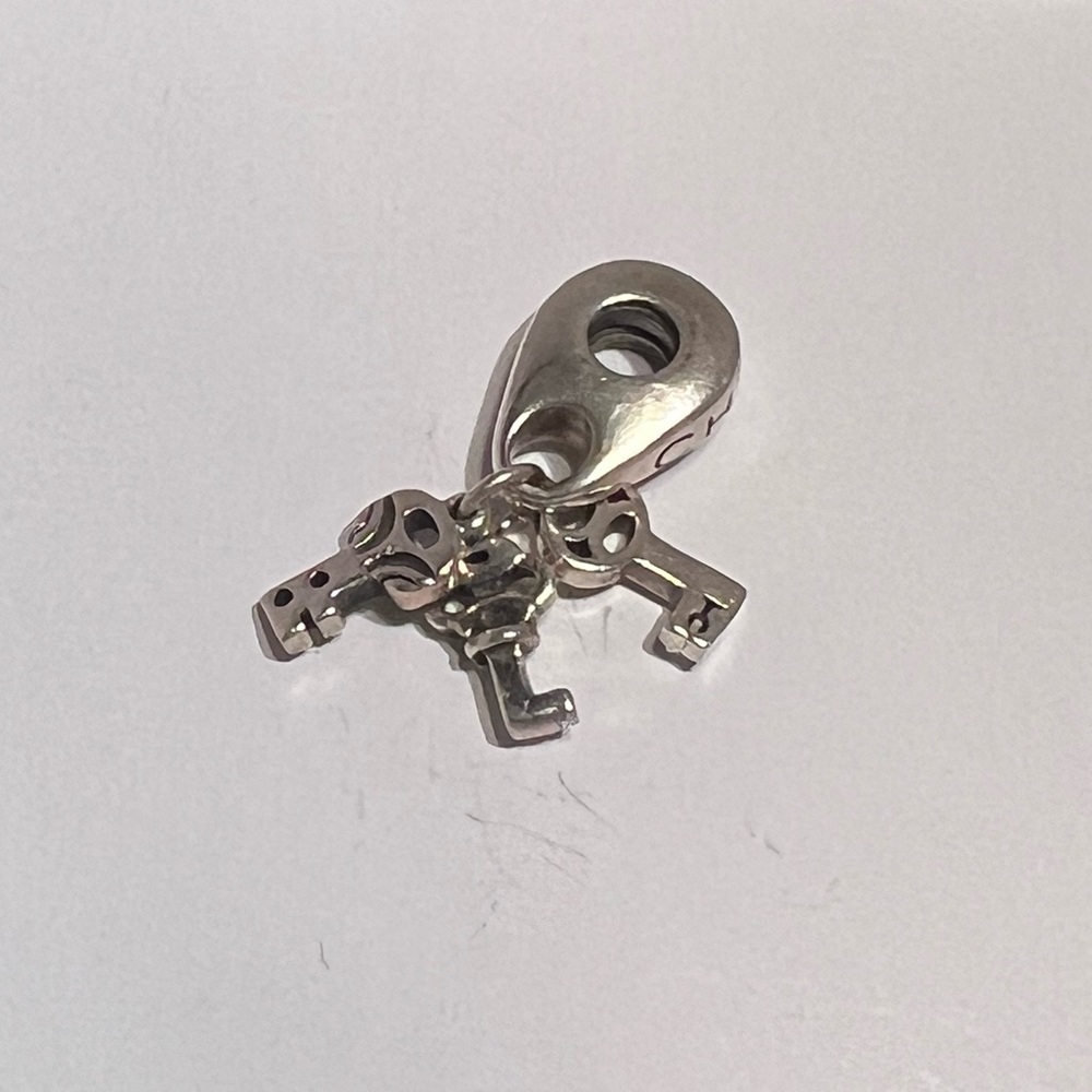 Chamilia 3 keys charm - Picture 5 of 8